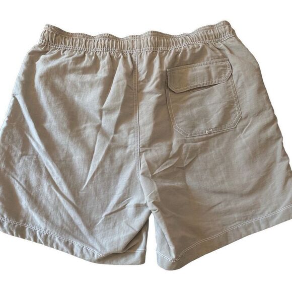 Tommy Hilfiger Swim Shorts size medium tan spot on shorts - Picture 5 of 5